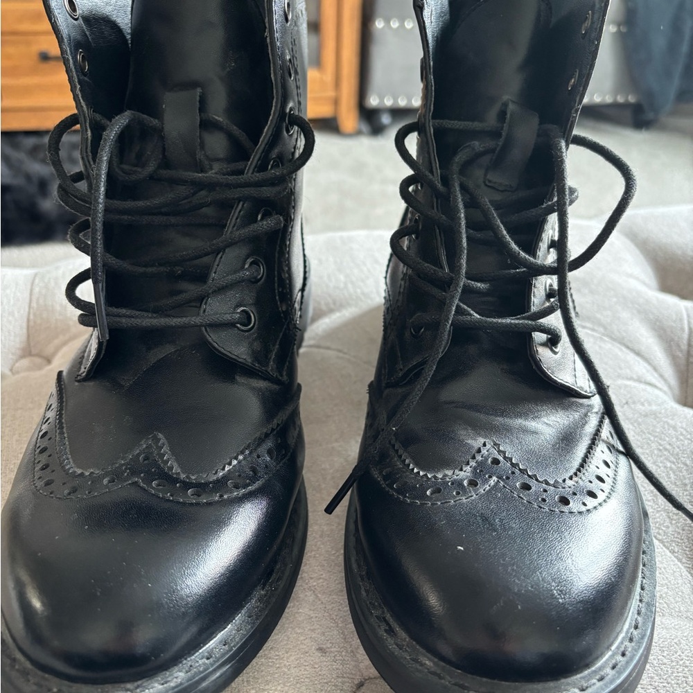 Joseph Abboud Black Oxford Boots